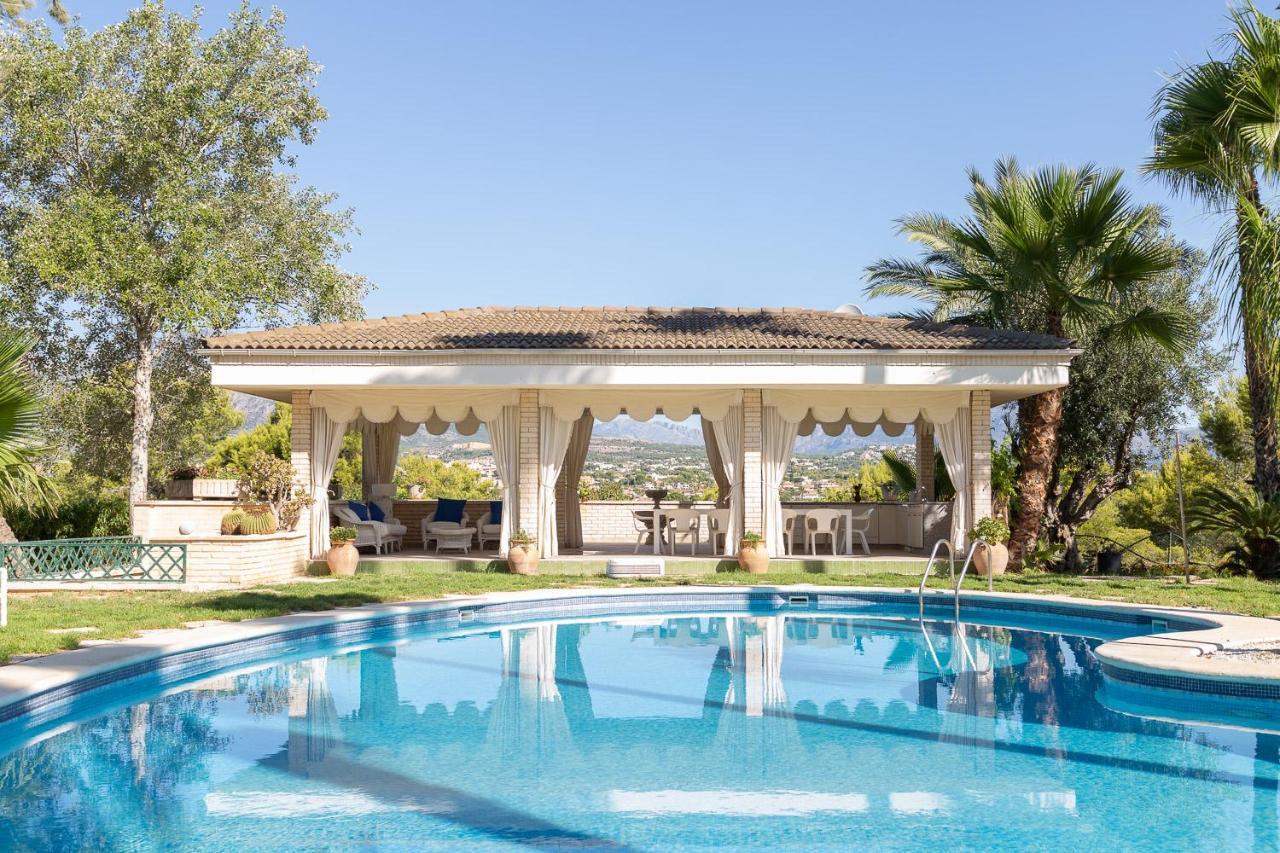 Villa Aldar البير المظهر الخارجي الصورة